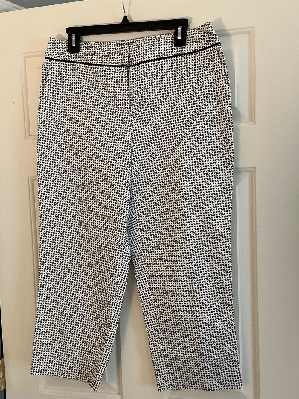 Talbots Black and White Cropped Ankle Pants size 12